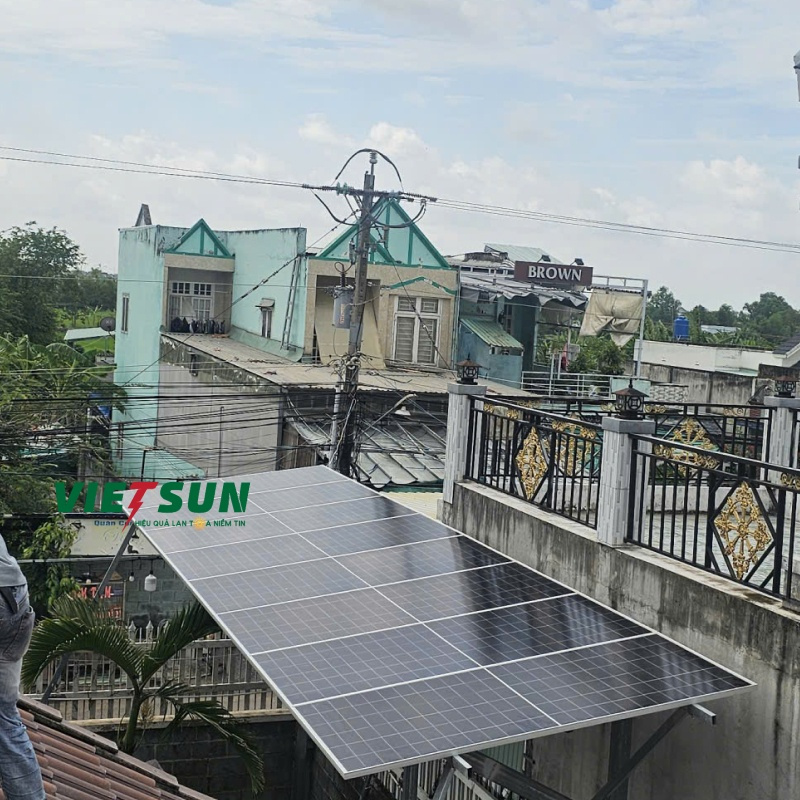 Điện Mặt Trời Áp Mái Là Gì? Nguyên Lý, Cấu Tạo & Lợi Ích Thực Tế